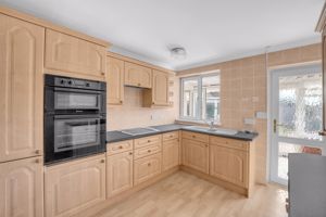 Photo 15- click for photo gallery